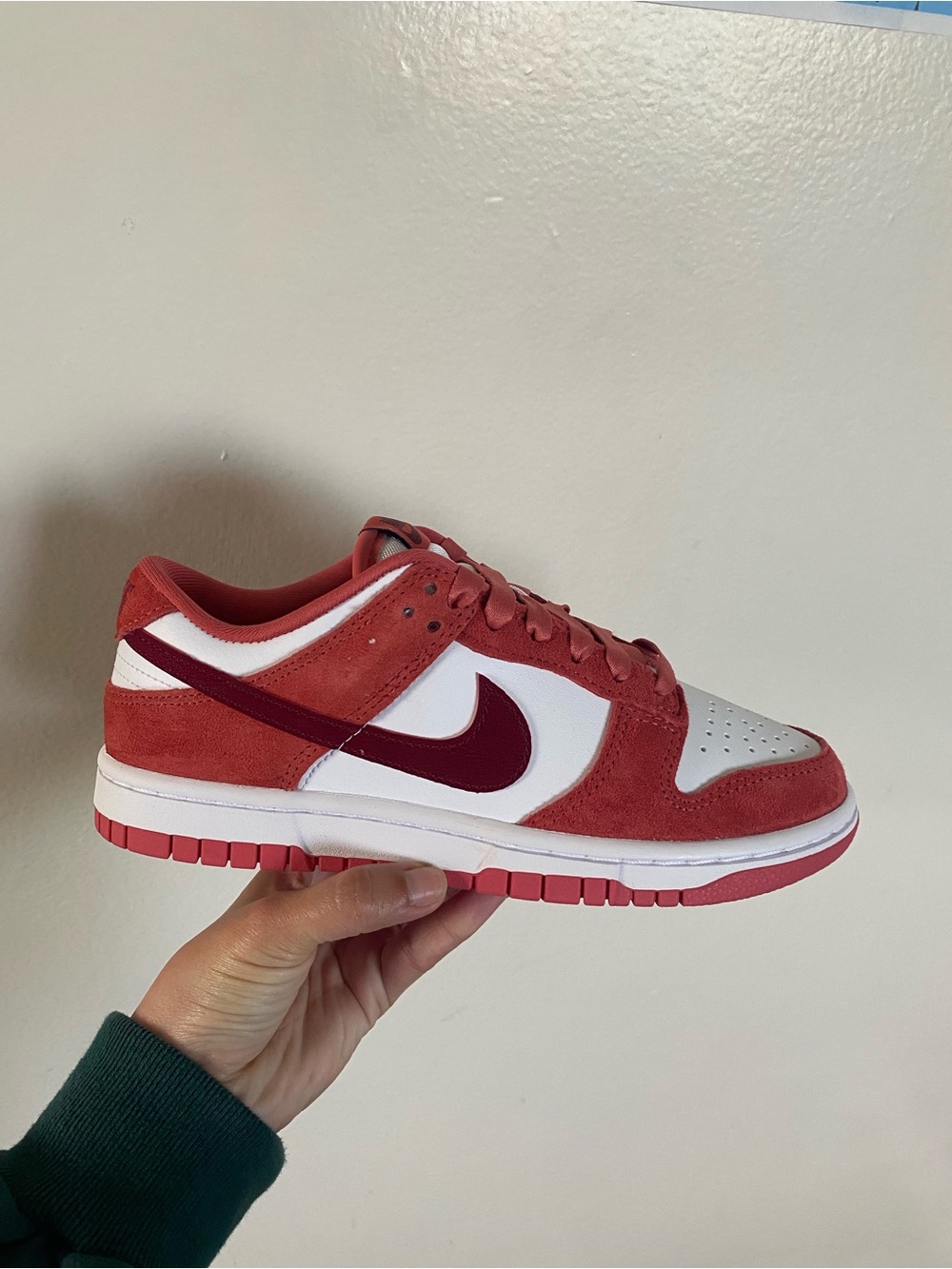 Nike women’s Low-Top Sneaker in Red and White